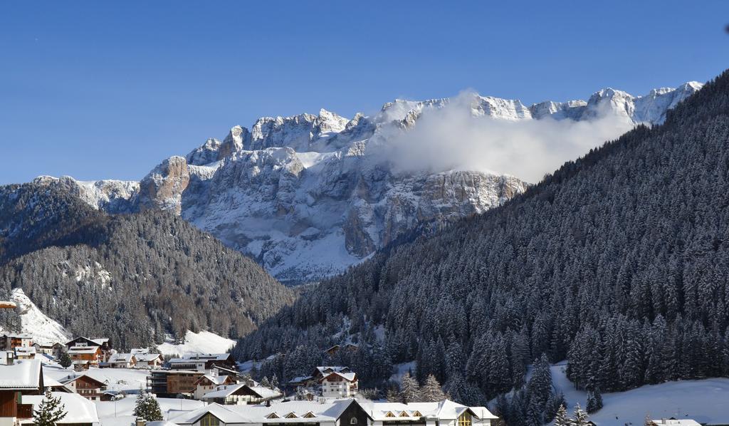 Saleghes Dolomites Residence Selva di Val Gardena Extérieur photo