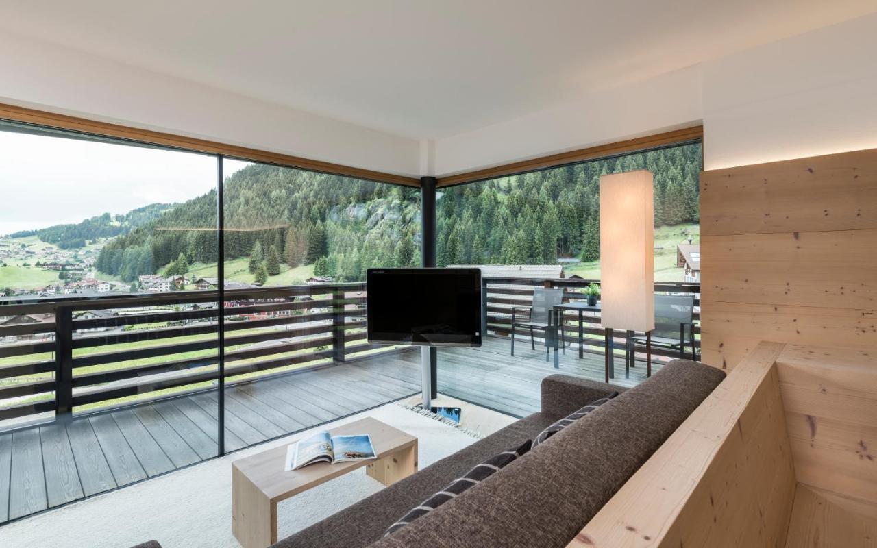 Saleghes Dolomites Residence Selva di Val Gardena Extérieur photo
